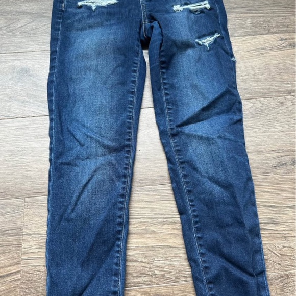 Women’s American eagle jeans - Picture 2 of 4